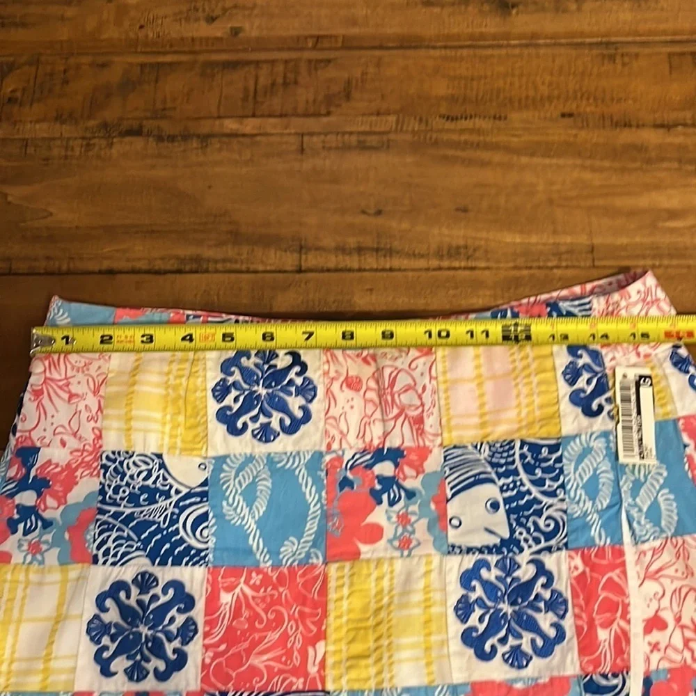 Lilly Pulitzer Lynch skort in Casa Marina Patch Skort - Picture 6 of 9